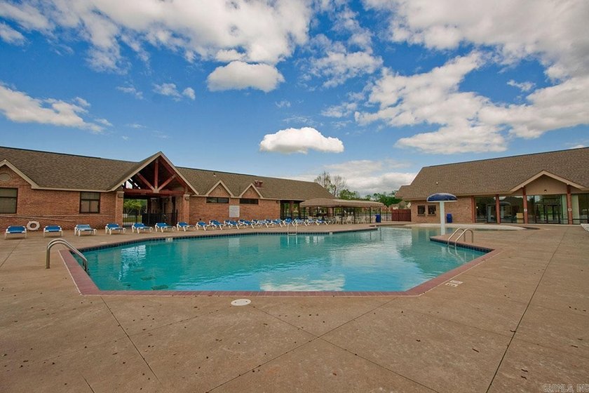 Breathtaking lake views take center stage in this exceptional - photo 46