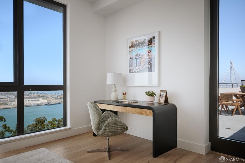 The Residences at Yerba Buena Island offer a rare opportunity to - photo 14