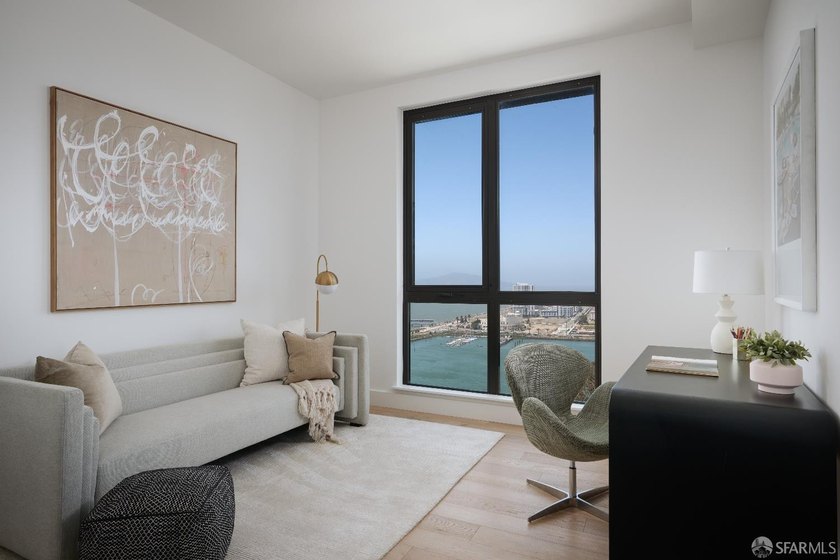 The Residences at Yerba Buena Island offer a rare opportunity to - photo 15