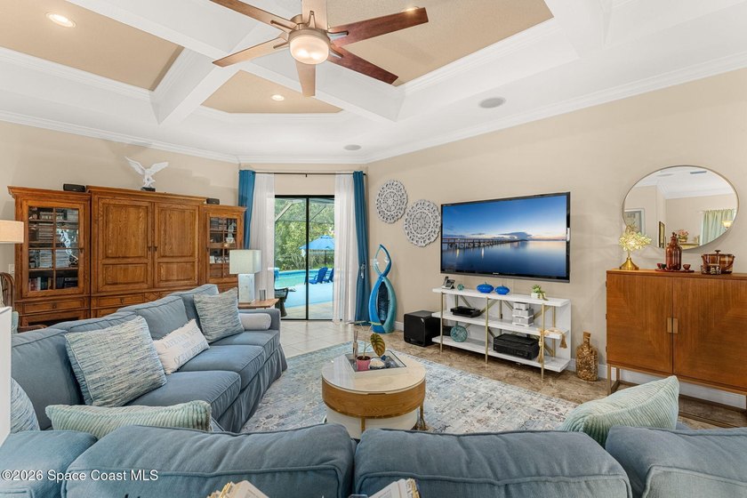 ONE OF A KIND! Space, privacy, and flexibility--all under one - photo 8