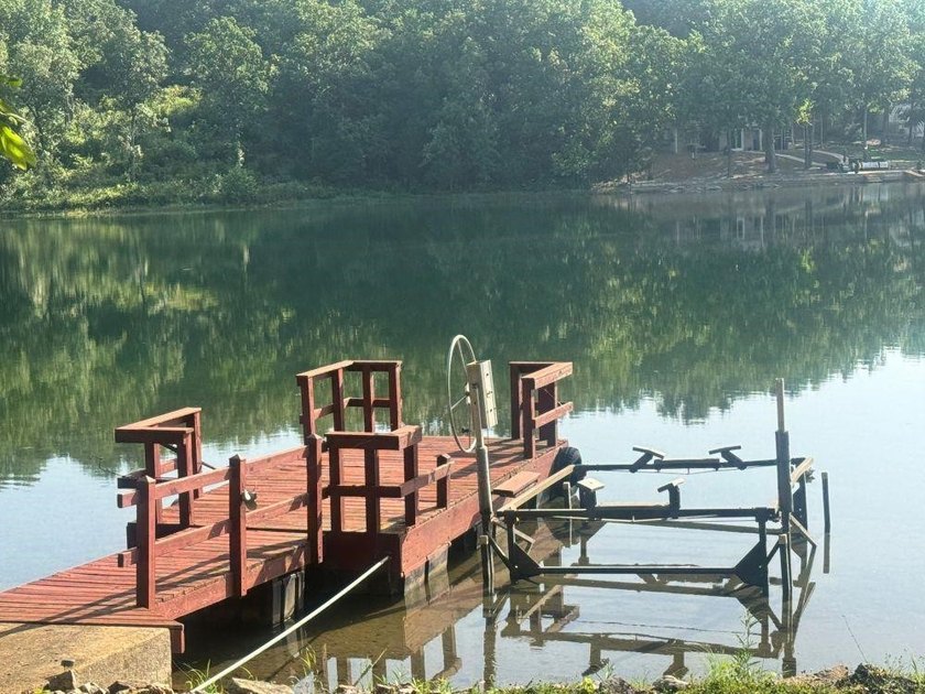 BEAUTIFUL HOME-PRIVATE LOCATION -ON LAKE OMAHA-Ski Lake. 1-OWNER - photo 31
