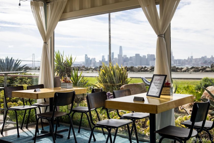 The Residences at Yerba Buena Island offer a rare opportunity to - photo 50