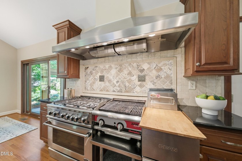 Rare Single-Story Ranch | Hope Valley Country Club. Few - photo 20