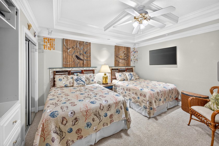 PENTHOUSE - FURNISHED- BOAT SLIP - HARBOR VIEWS! DEEDED BEACH - photo 42