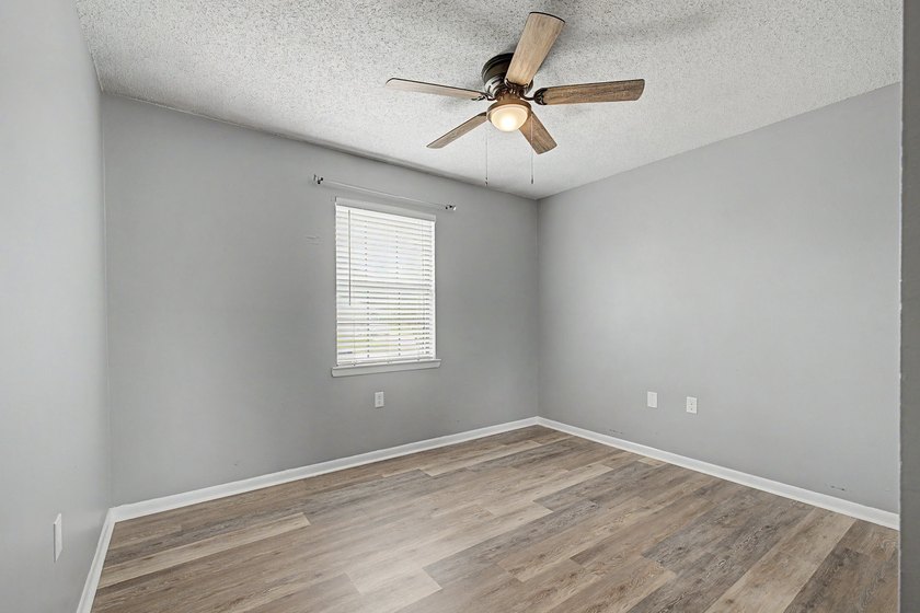 **3.875% VA Assumable Loan!** Live close to the beach, close to - photo 21