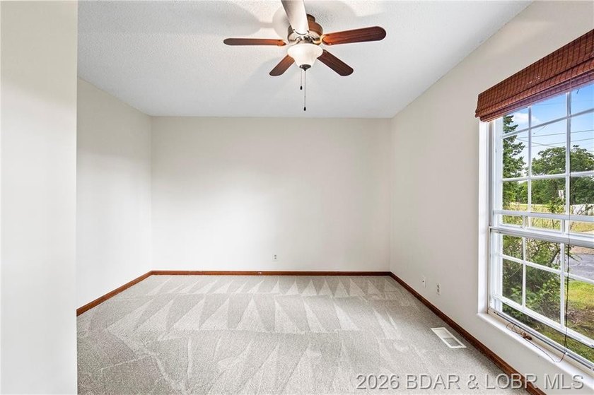 Conveniently located near town on paved road is a nicely done 2 - photo 33