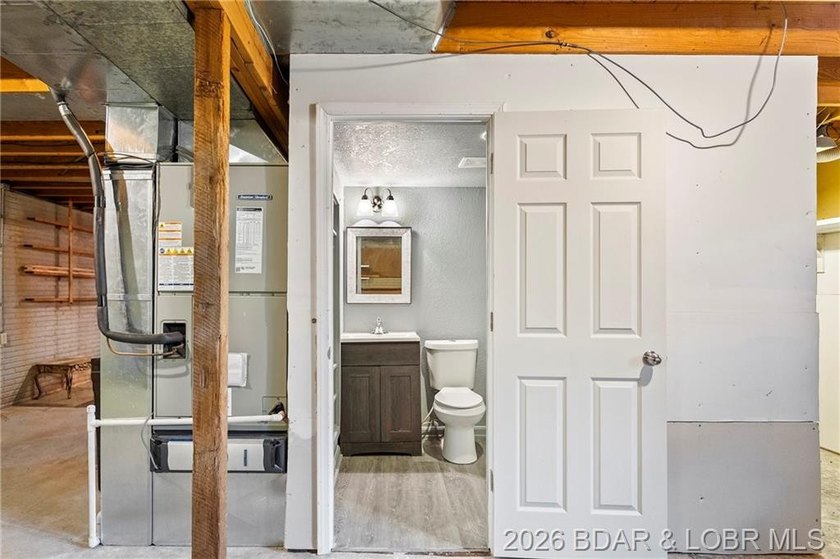 Conveniently located near town on paved road is a nicely done 2 - photo 39