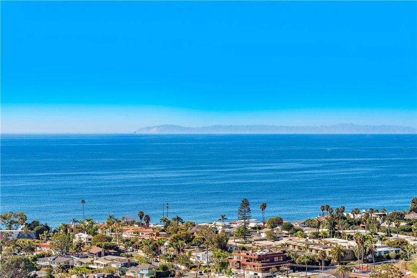 Turn-key and Available beginning June 1st! Breathtaking - photo 25