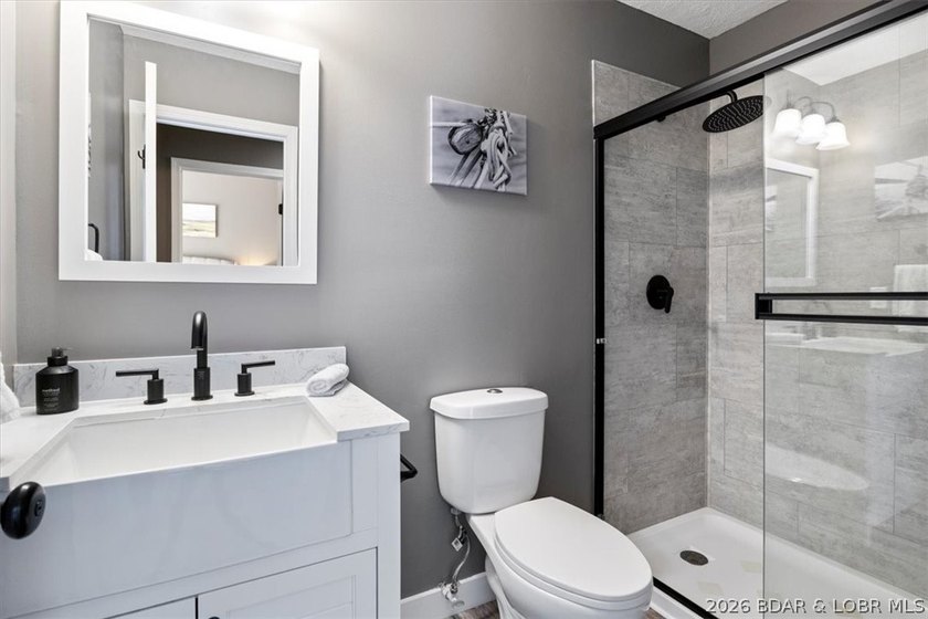 Updated, turnkey, and fully furnished, this beautifully - photo 29