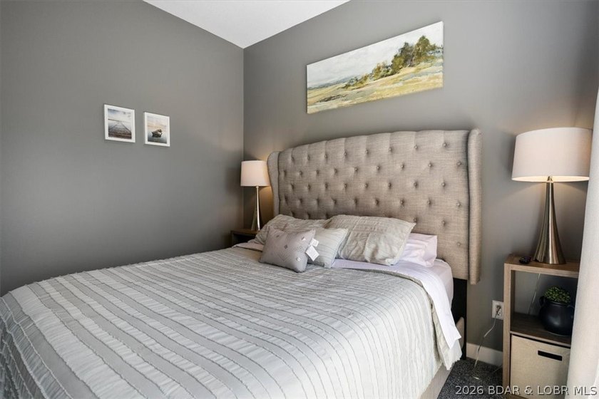 Updated, turnkey, and fully furnished, this beautifully - photo 31