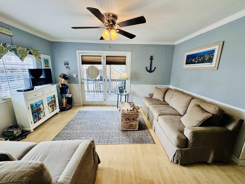 WELL BUILT 2 BED/1 AND A HALF BATH BEACH BUNGALOW WITH - photo 14