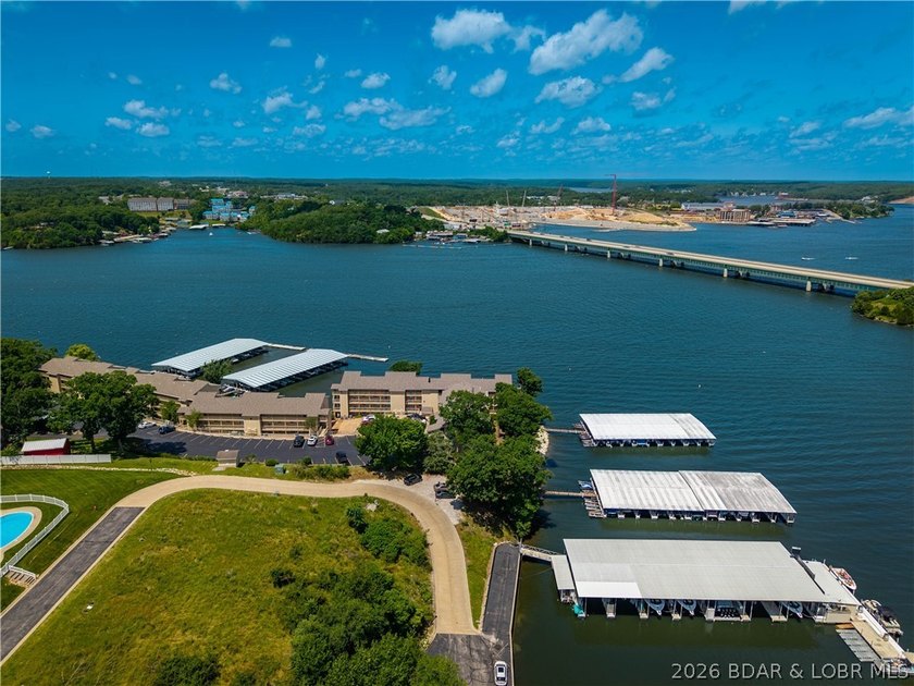 Affordable lake living is hard to find, especially with a boat - photo 41