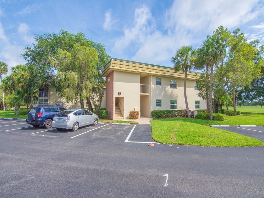 Second floor Vista Gardens Condo with assigned parking at the - photo 22