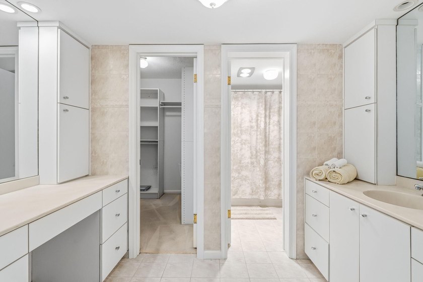 Enjoy sweeping, panoramic Intracoastal views from every room in - photo 13