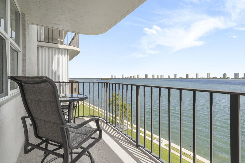 Enjoy sweeping, panoramic Intracoastal views from every room in - photo 21