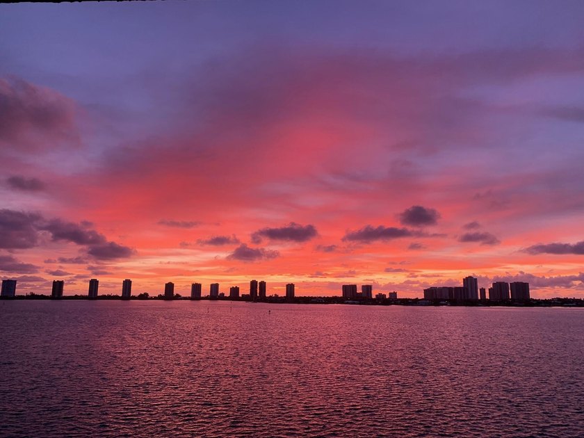 Enjoy sweeping, panoramic Intracoastal views from every room in - photo 34