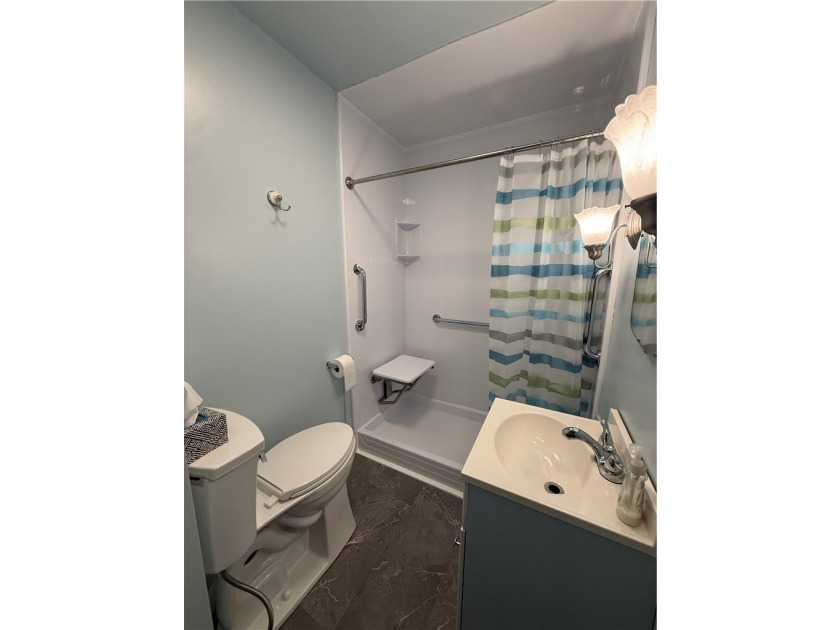 Welcome to this charming 3-bedroom, 1-bath ranch, perfectly - photo 11