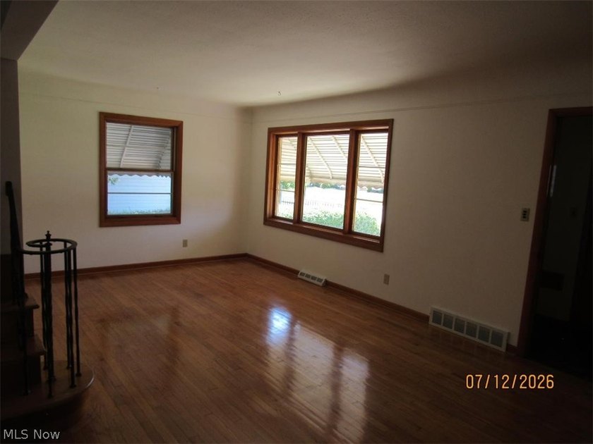 Move in condition. Nothing to do but turn the key and move into - photo 12
