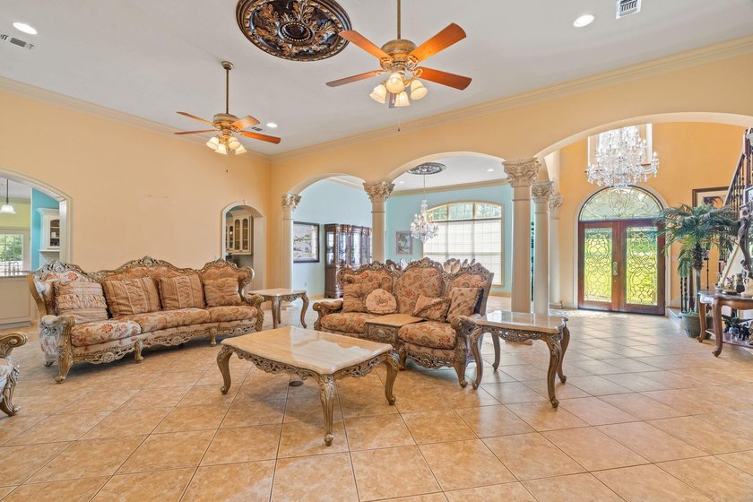 Magnificent Country Estate on 13 Acres with a Pond...Experience - photo 12