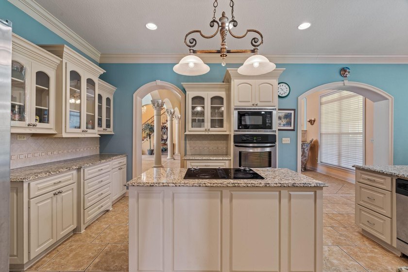 Magnificent Country Estate on 13 Acres with a Pond...Experience - photo 17