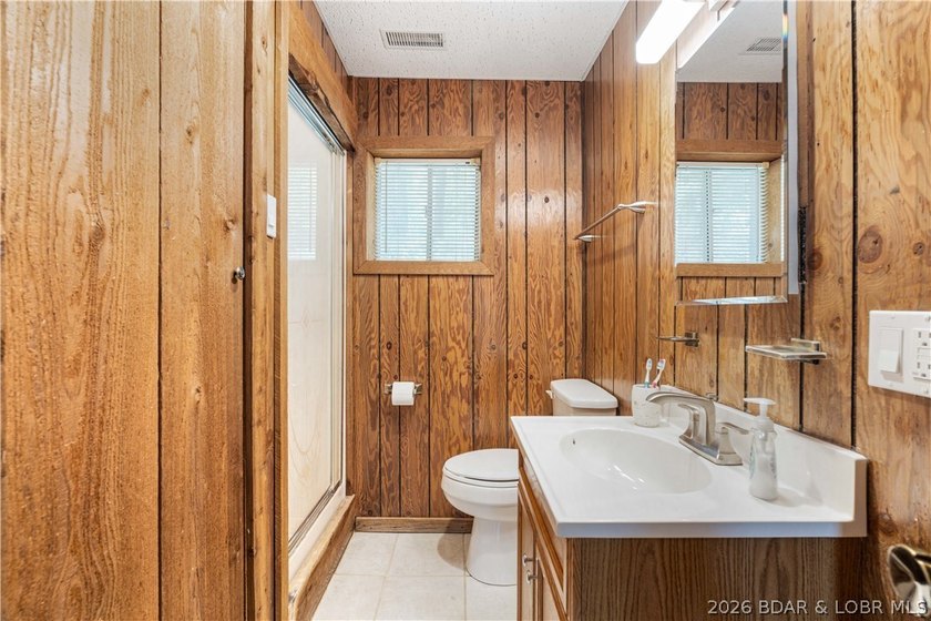 This is one of those homes that's almost impossible to find - photo 22