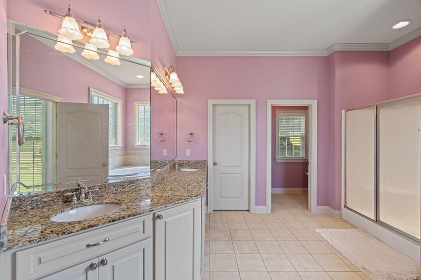Magnificent Country Estate on 13 Acres with a Pond...Experience - photo 27