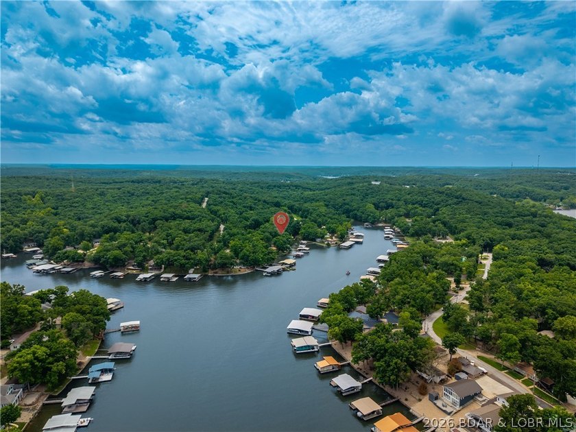 This is one of those homes that's almost impossible to find - photo 29