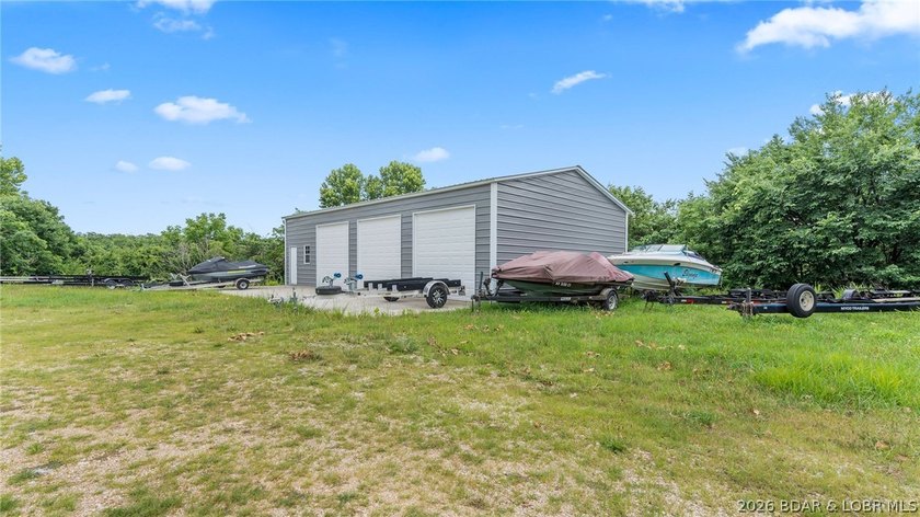 Boasting a potential $6,000/month in rental income &amp; situated on - photo 27