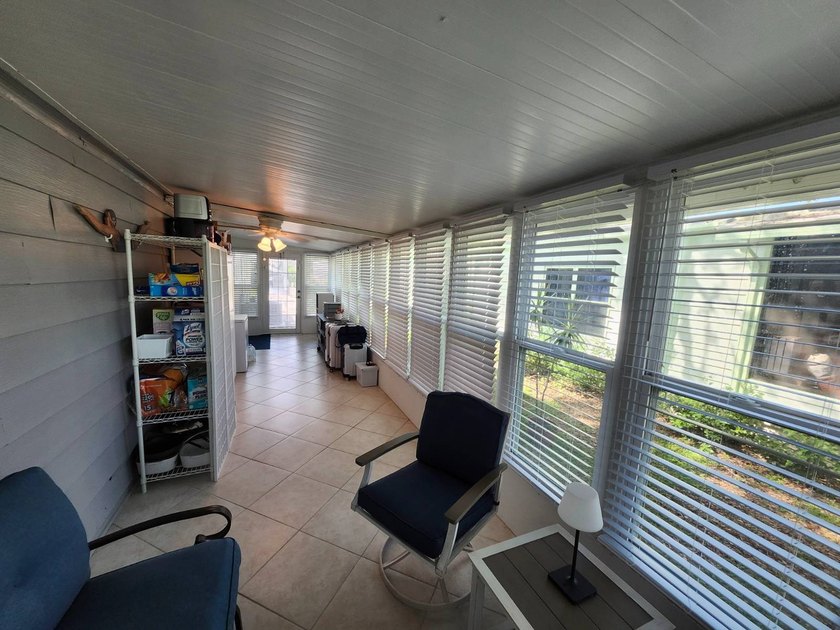 PRICE REDUCED/SELLER IS MOTIVATED/HURRY NOW!! WATERFRONT/NOT A - photo 34