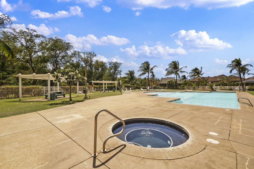 Welcome to Your Perfect Maui Retreat! This beautifully updated - photo 41
