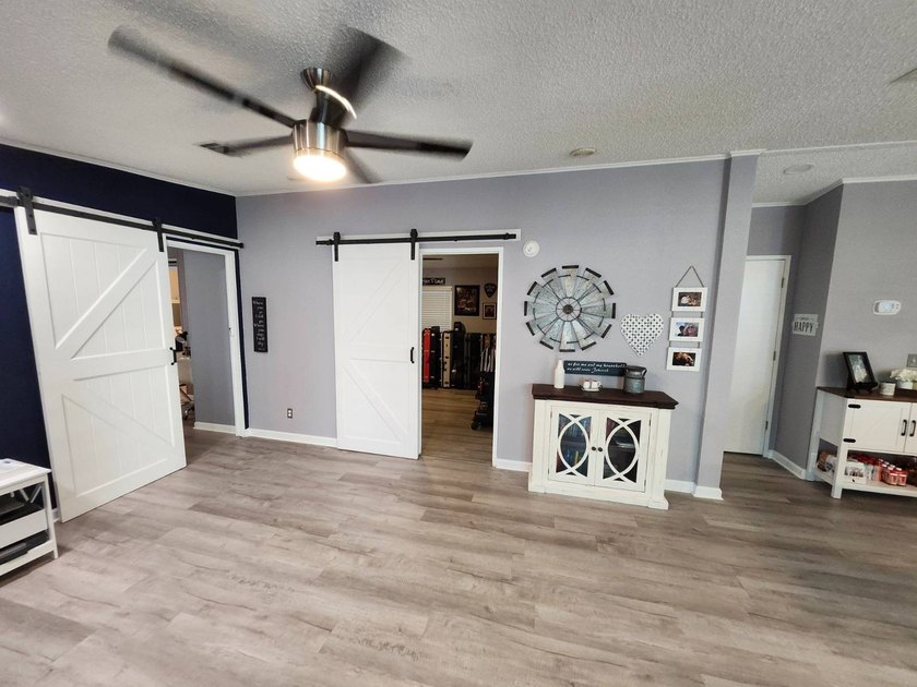 PRICE REDUCED/SELLER IS MOTIVATED/HURRY NOW!! WATERFRONT/NOT A - photo 46