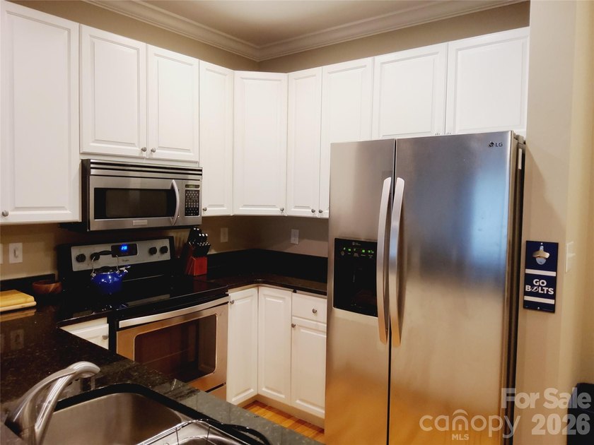 CONDO IN PRIME LOCATION to Downtown Asheville, NC. This One - photo 21