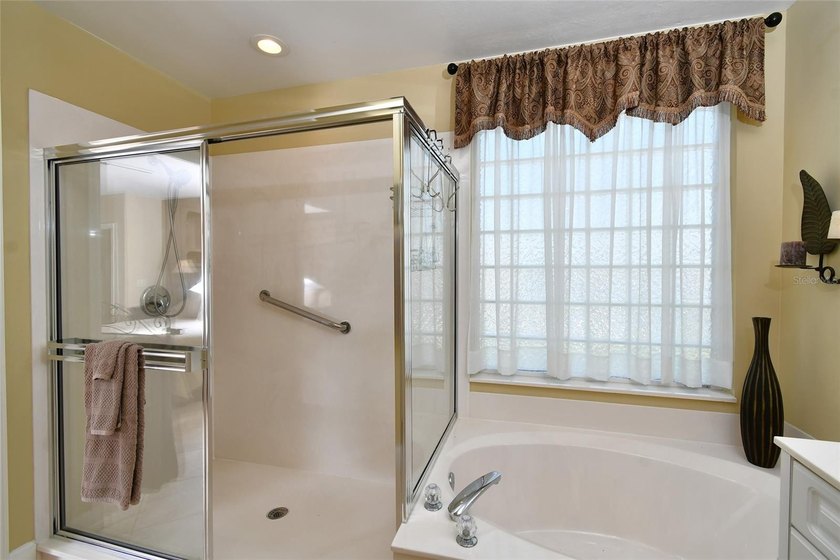 Under contract-accepting backup offers. LOOKING FOR THAT PERFECT - photo 22