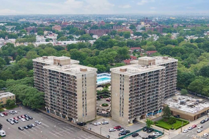 Welcome to a one-of-a-kind, fully gut-renovated condominium unit - photo 2