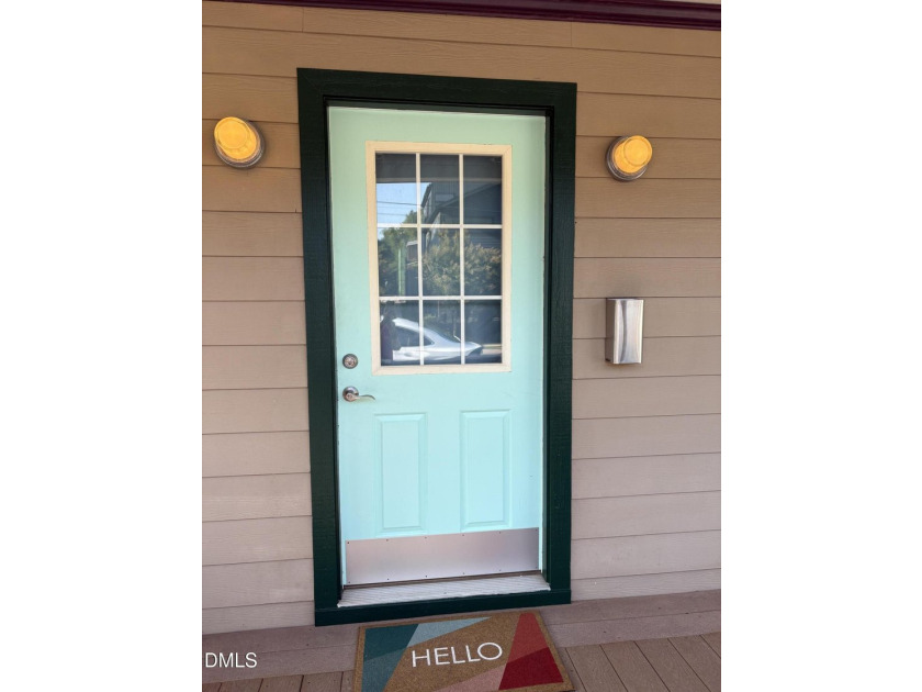 Enjoy low-maintenance living just steps from Historic Oakwood - photo 10
