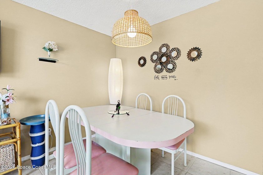 Turn-key, furnished &amp; move-in ready! Oceanfront Community! - photo 6