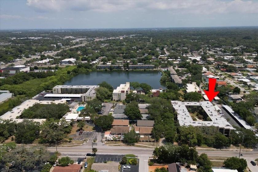 Step into this beautifully maintained 1-bedroom, 1.5-bath condo - photo 21