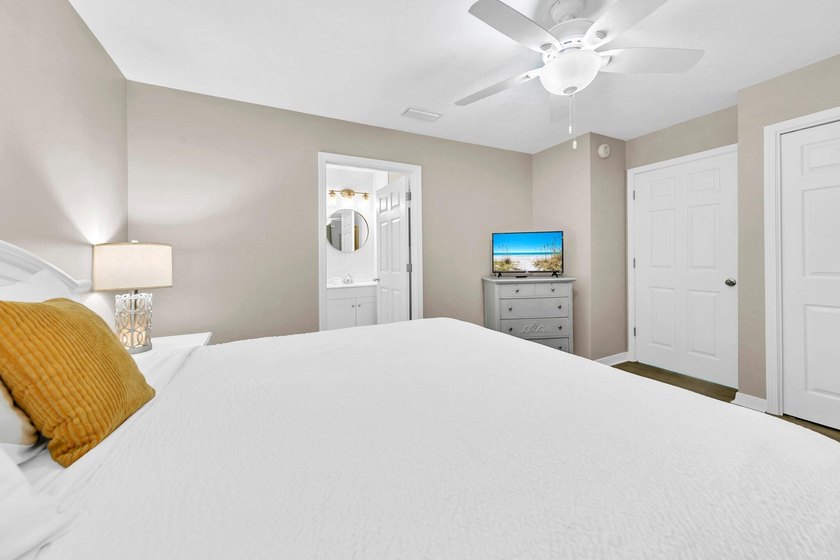 This second floor, two bedroom condo with two full baths AND - photo 4