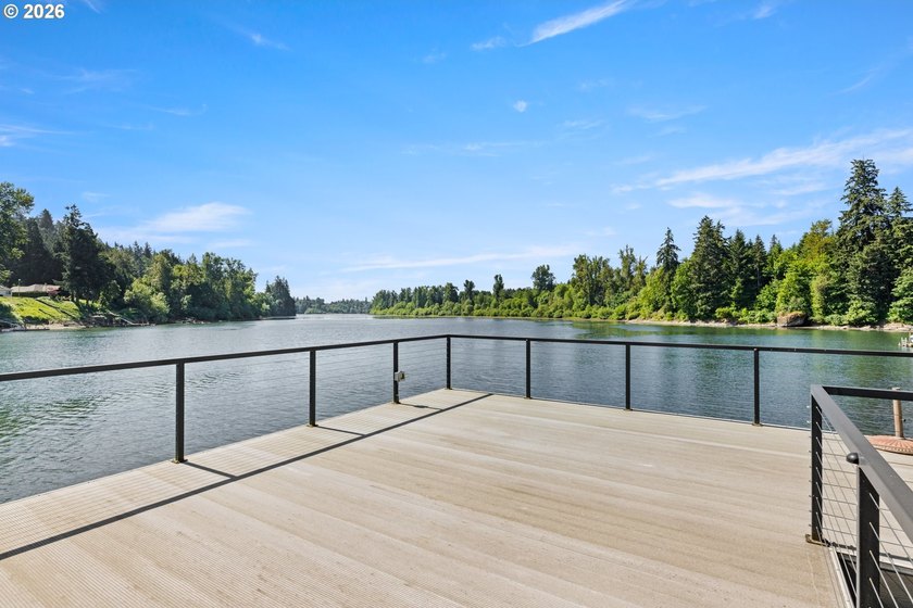 Extraordinary gated Willamette River estate on 1.56 private - photo 42