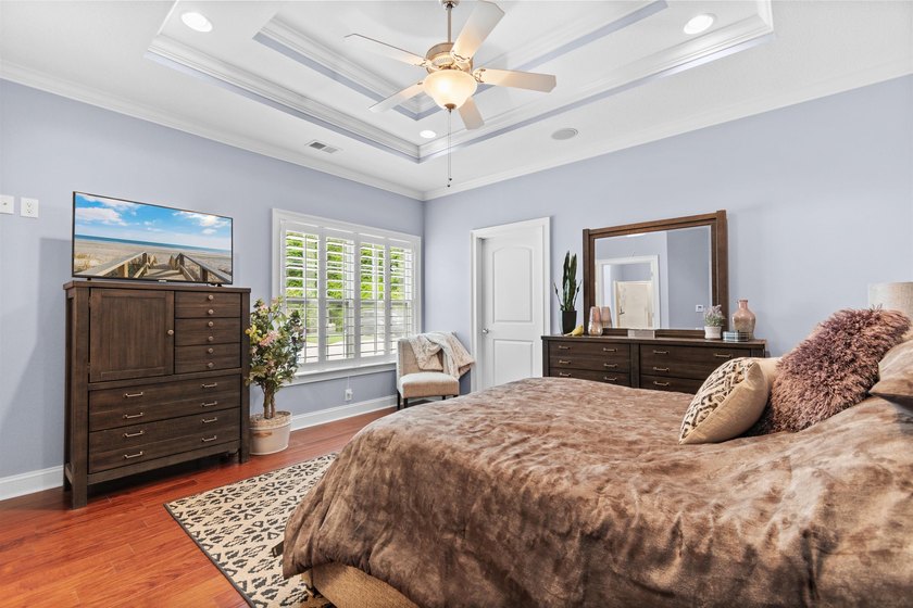 Second Home Only. It is Immaculate! Welcome to effortless - photo 17