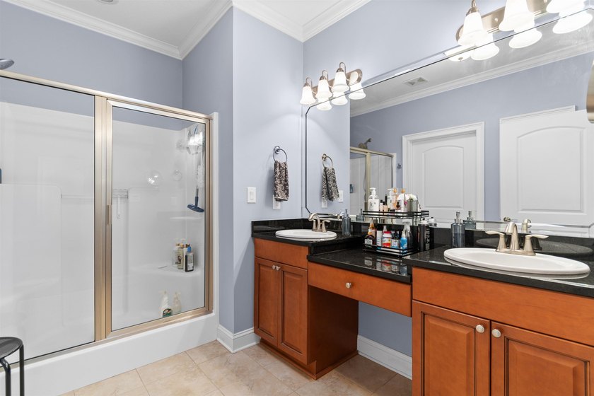 Second Home Only. It is Immaculate! Welcome to effortless - photo 19