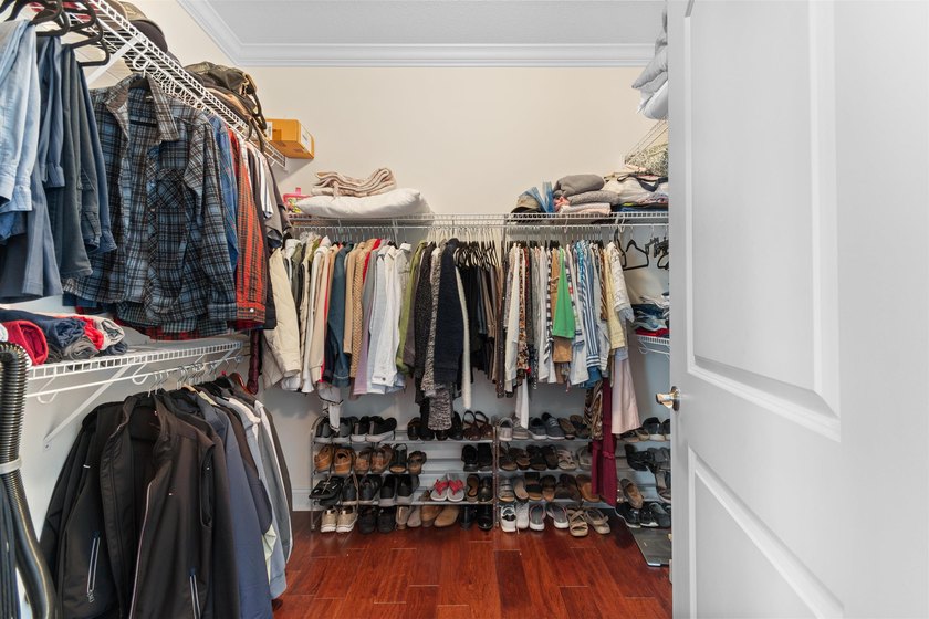 Second Home Only. It is Immaculate! Welcome to effortless - photo 20