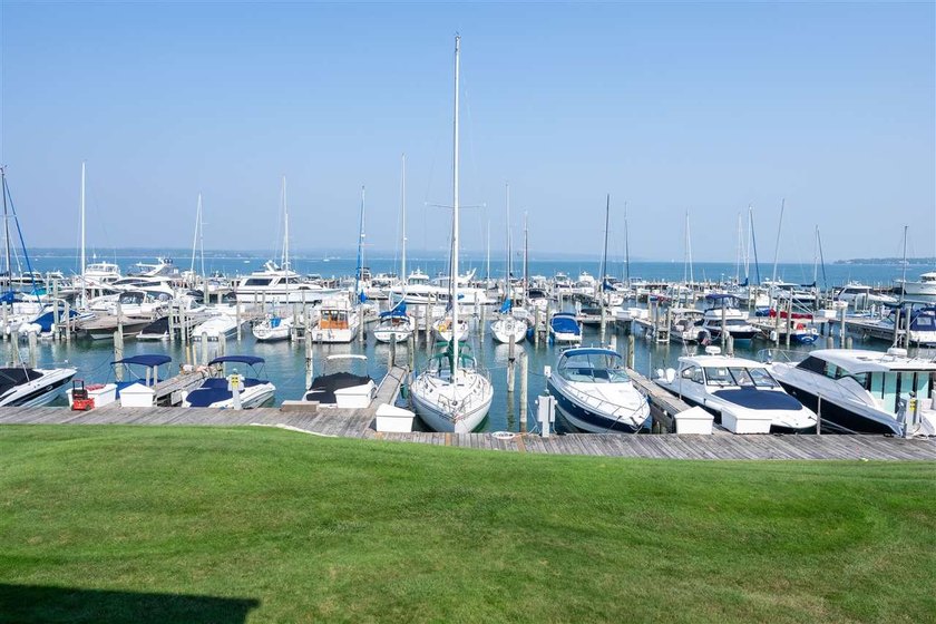 This 1-bedroom, 1-bathroom condo at Foster Boat Works offers an - photo 10