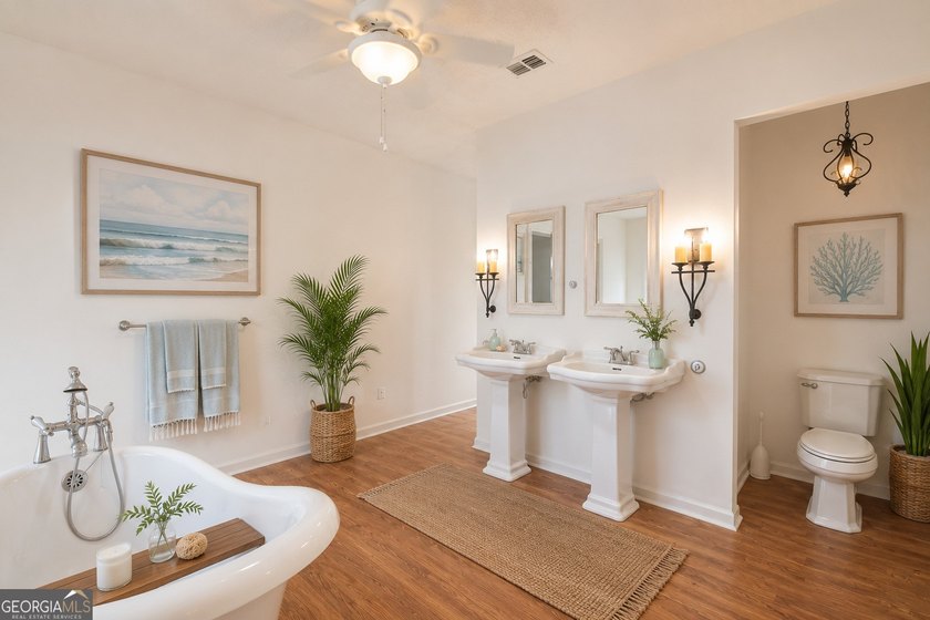 Enjoy the sunset every night! This beautiful 2-story brick home - photo 11