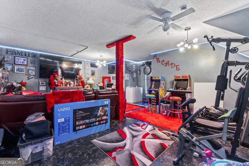 Welcome home to comfort, character, and space to truly live! - photo 36