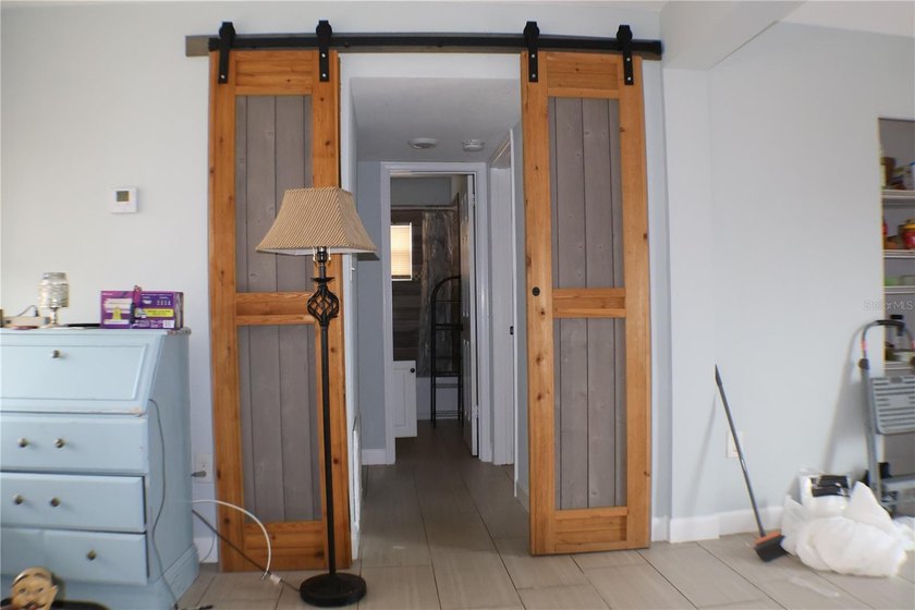 Short Sale. Short Sale. This Canal waterfront home will not last - photo 3