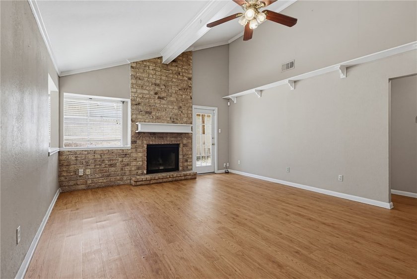 Fabulous home in desirable Wood River, just steps away from the - photo 5