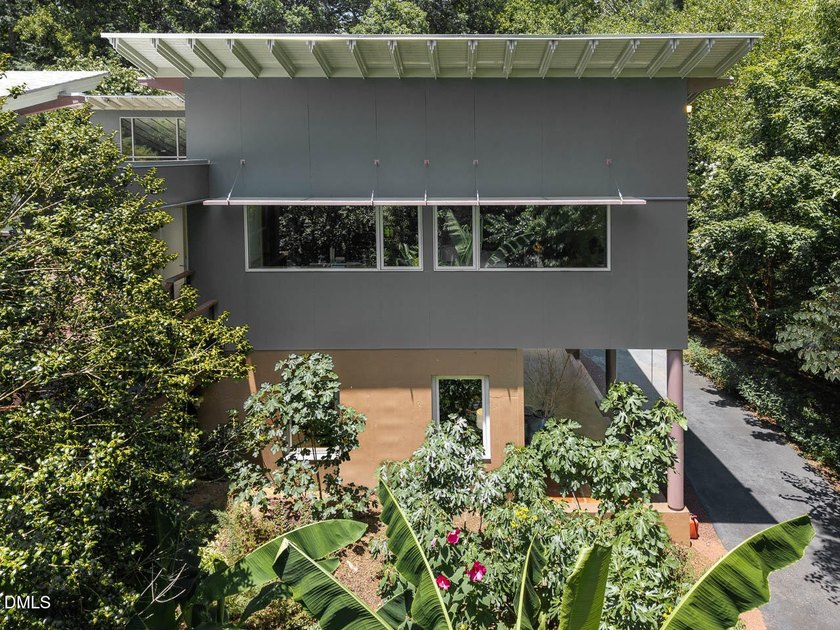 Designed by renowned North Carolina Modernist architect Bill - photo 5