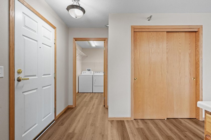 This beautifully maintained 1st Floor condo delivers comfort and - photo 5