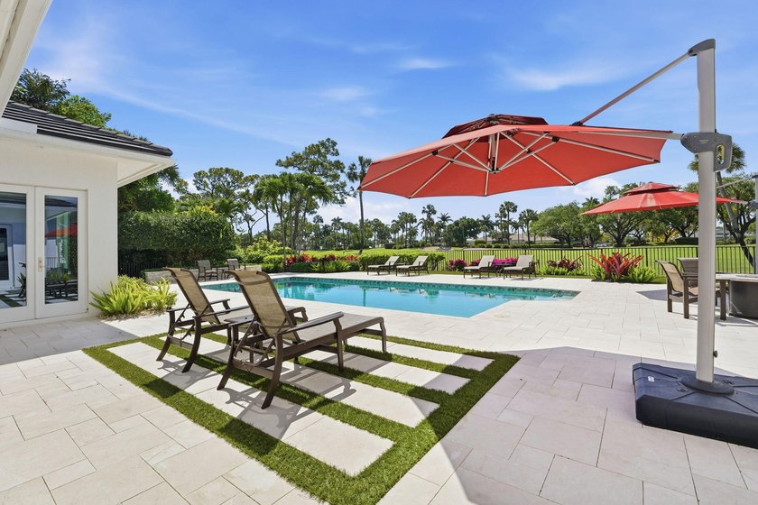 Set along one of Delaire Country Club's most coveted double - photo 15